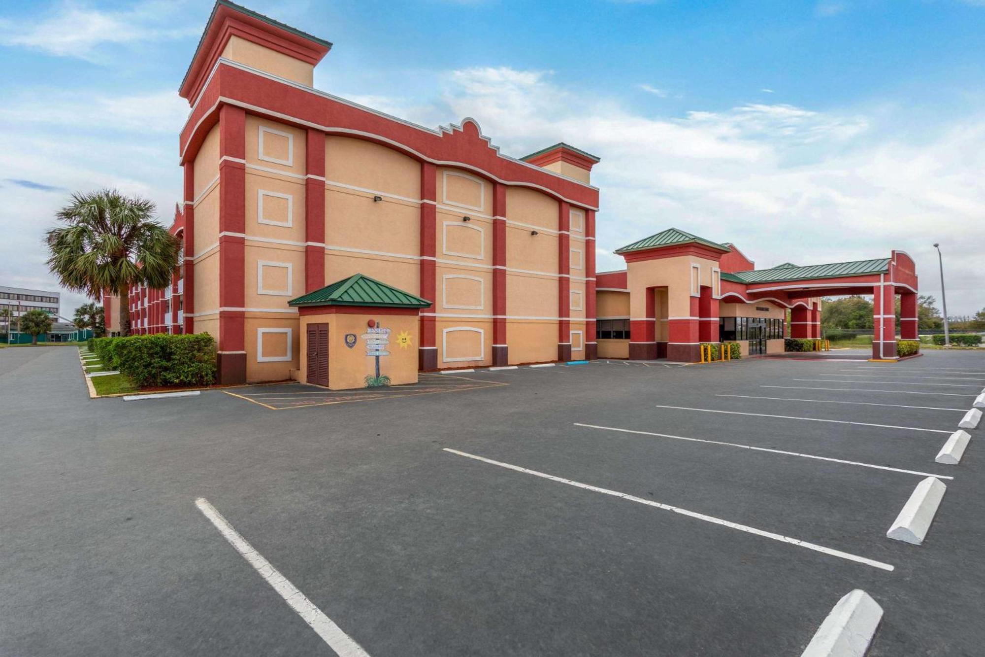 Developer Inn Downtown Orlando, A Baymont By Wyndham Exteriör bild